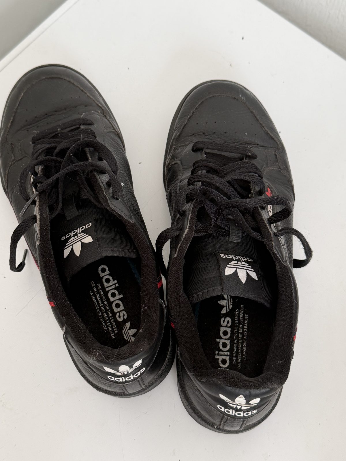 🔥 ADIDAS ORIGINALS NOIRES – POINTURE 42 – PETIT PRIX ! 🔥