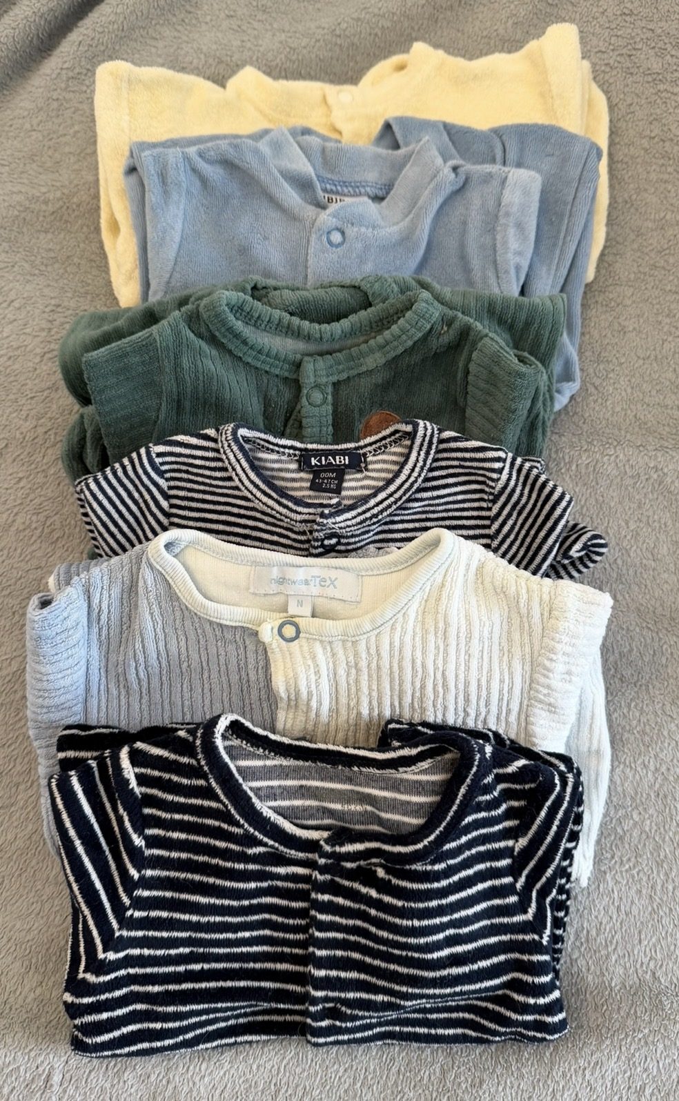 Lot de 6 pyjamas chaud bébé - 0 mois