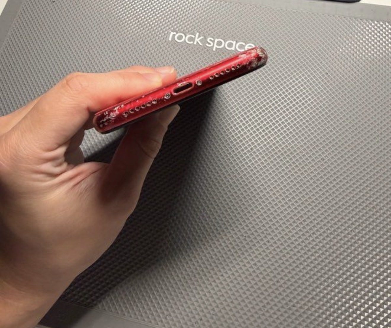 iPhone 11 – 64 Go – Rouge (PRODUCT)RED