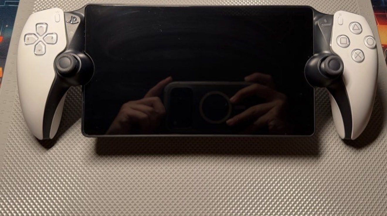 PS Portal + accessoires – Très bon état — Sony — La Réunion