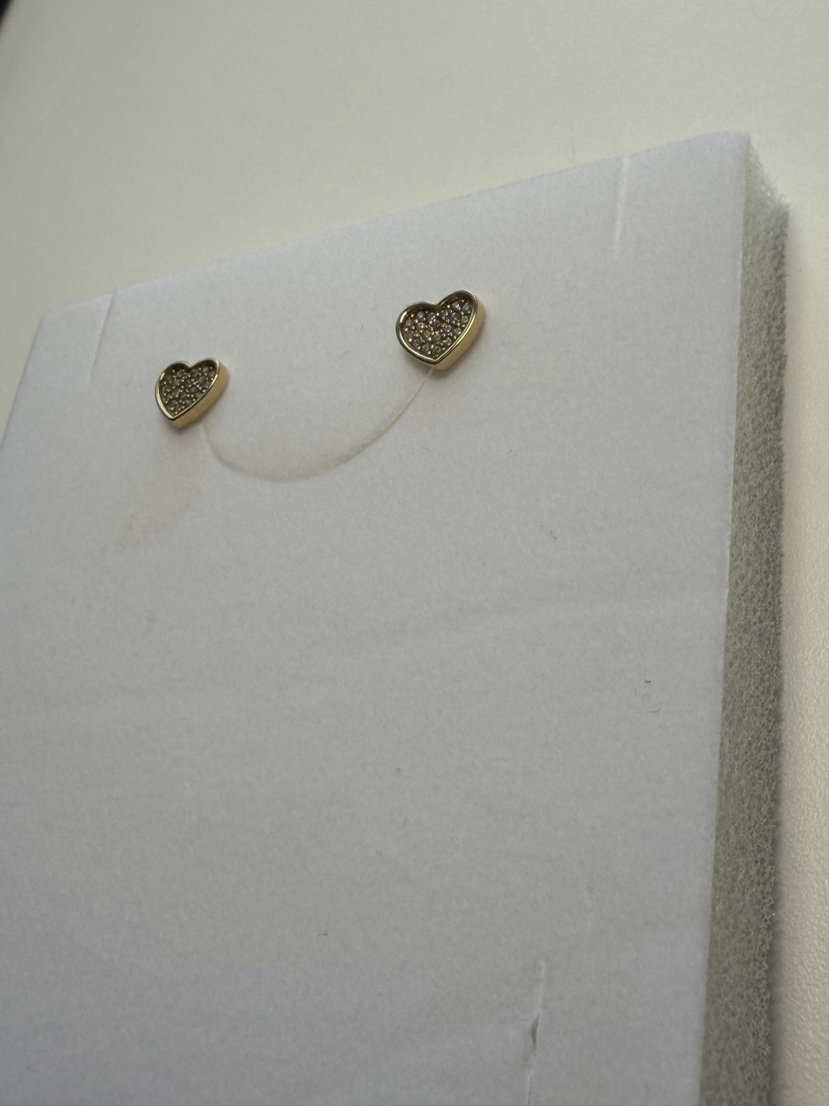 💛 Boucles d’oreilles cœur en plaqué or ✨