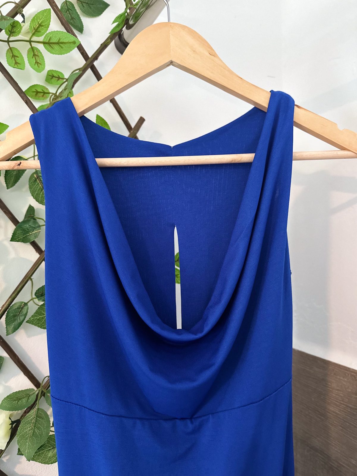 Robe de cocktail bleu roi - Col bénitier et dos drapé - Taille S (36)