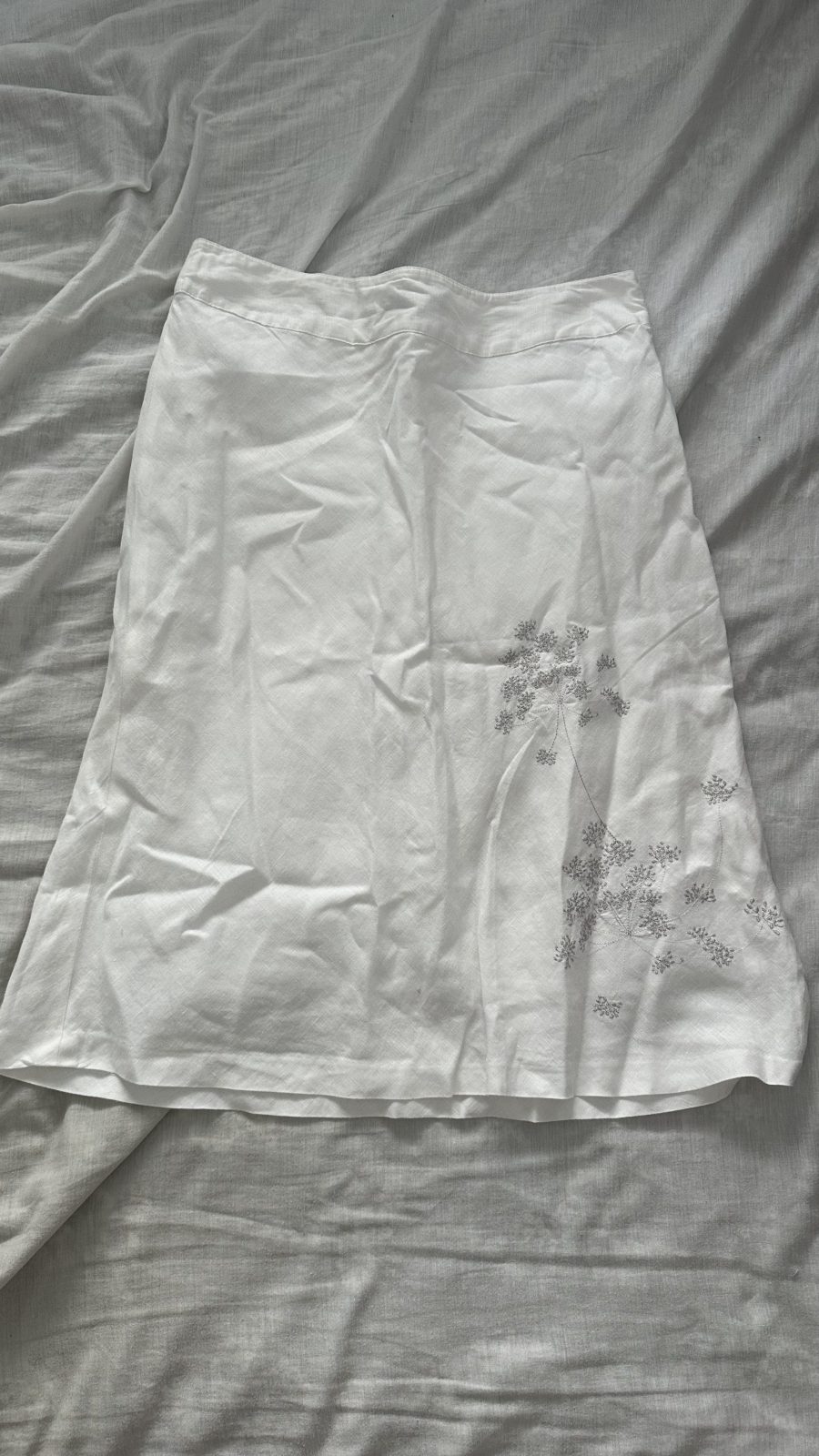 Jupe blanche brodée Etam - taille 40 (L)