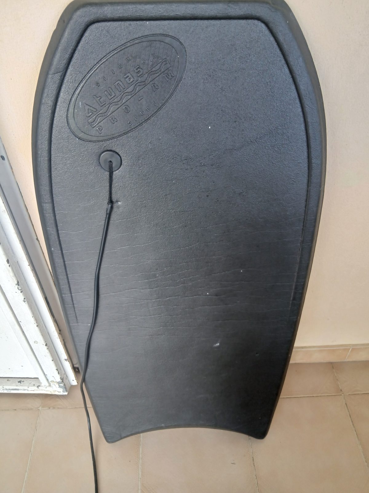 Bodyboard Atunas Slick bleu et noir