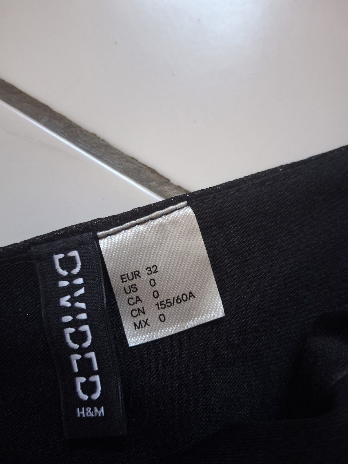 Combinaison large noire pailletée H&M Divided taille 32