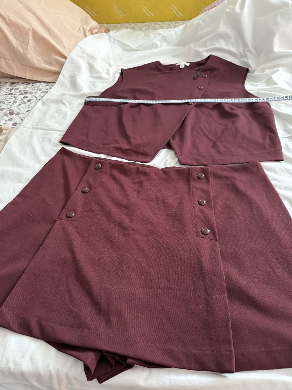 Ensemble deux pièces H&M bordeaux – Haut XL / Bas XXL – 12 €