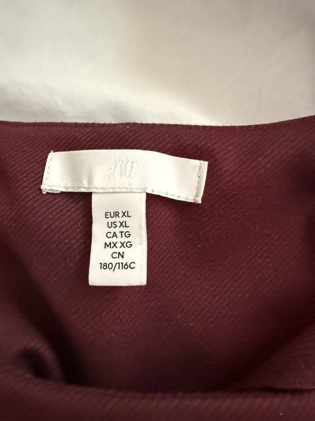Ensemble deux pièces H&M bordeaux – Haut XL / Bas XXL – 12 €