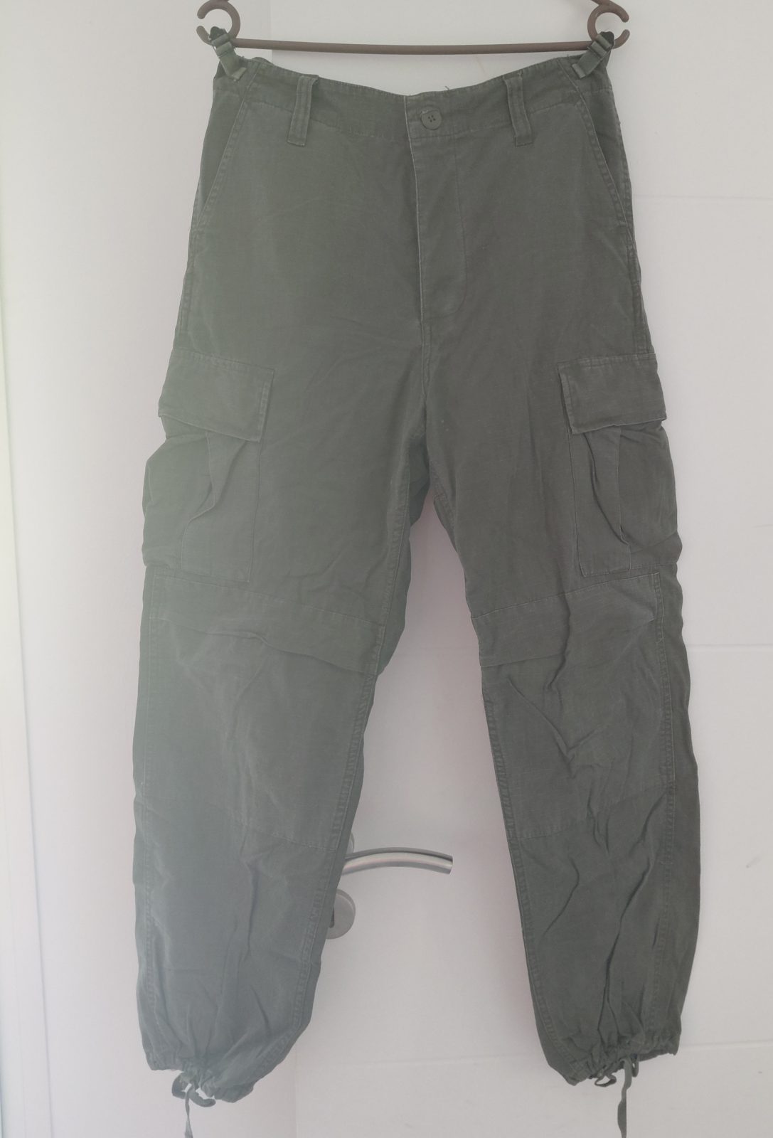 Pantalon cargo kaki vert treillis militaire taille XS