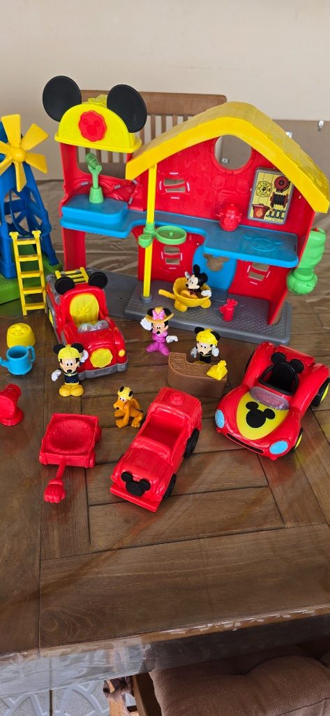 Lot jouets mickey