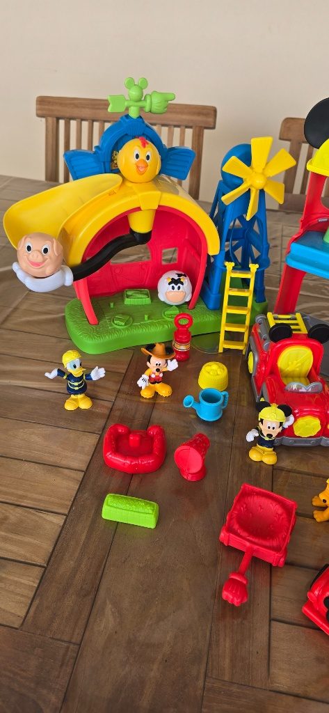 Lot jouets mickey