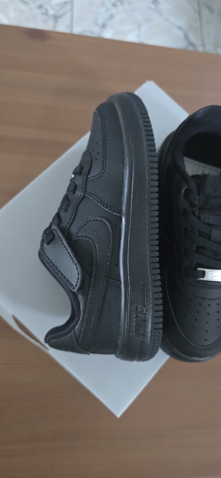 Baskets air force one  nike pointure 28.5 unisex
