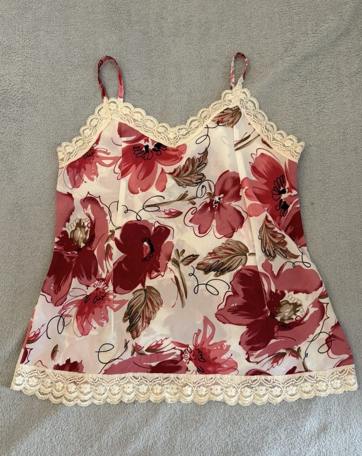 Caraco floral rose et crème à dentelle, taille 40
