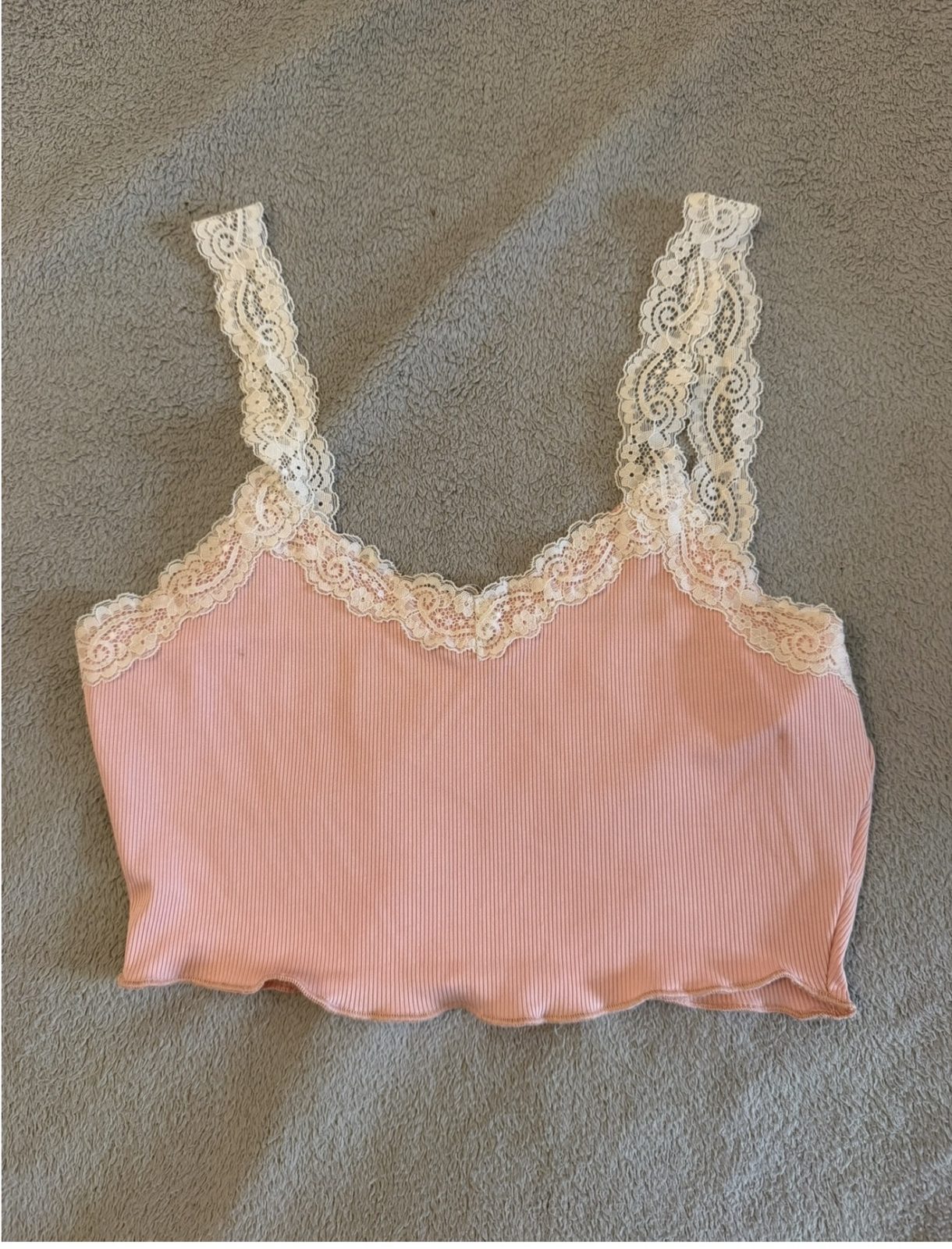 Débardeur crop top rose à dentelle crème taille M