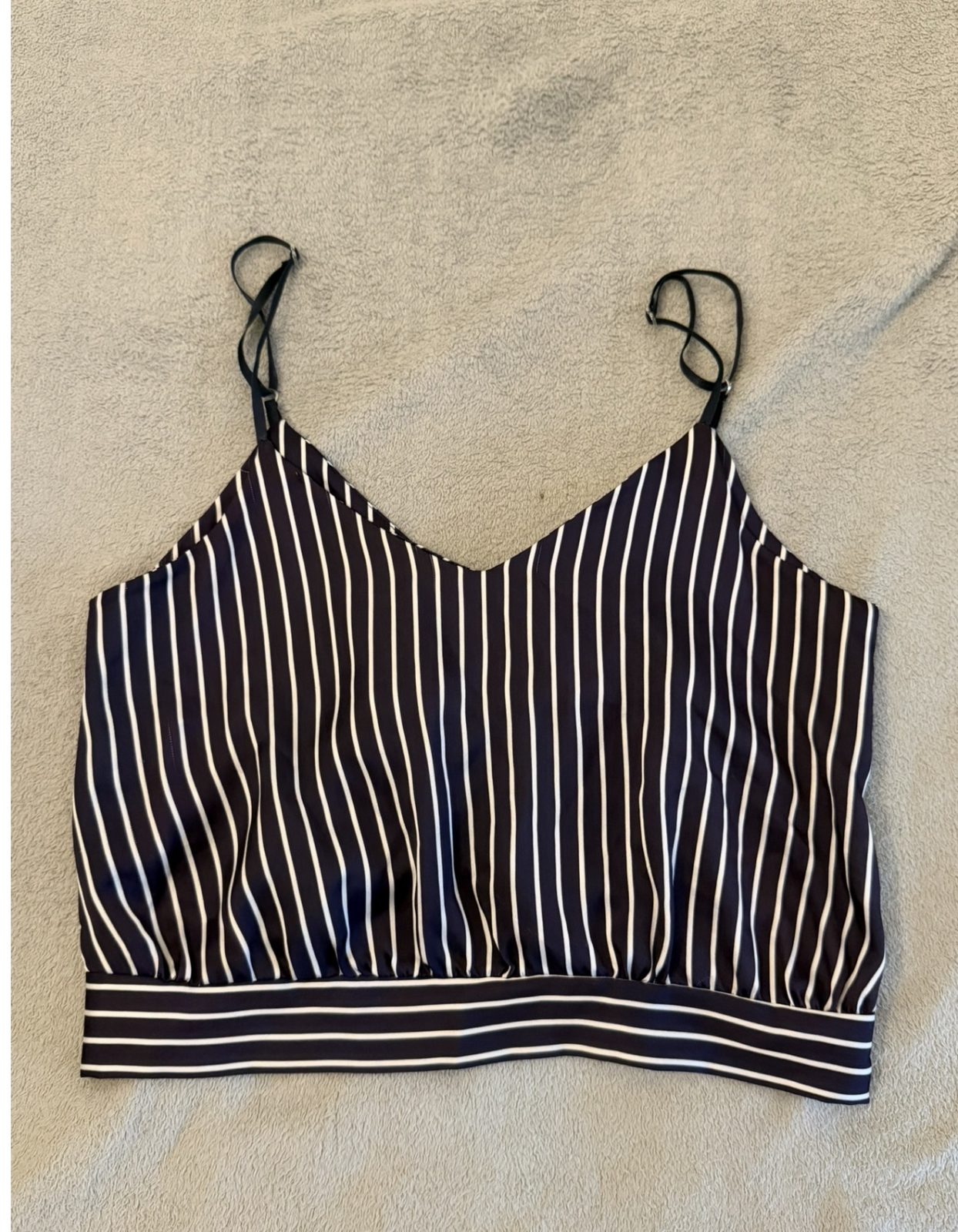 Haut femme rayé bleu marine et blanc – Taille M