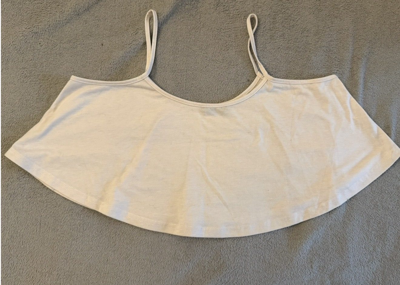Haut blanc à fines bretelles – SHEIN – Taille 40/42 🤍