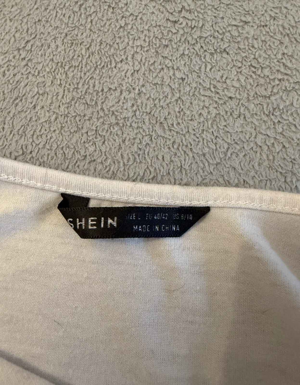 Haut blanc à fines bretelles – SHEIN – Taille 40/42 🤍