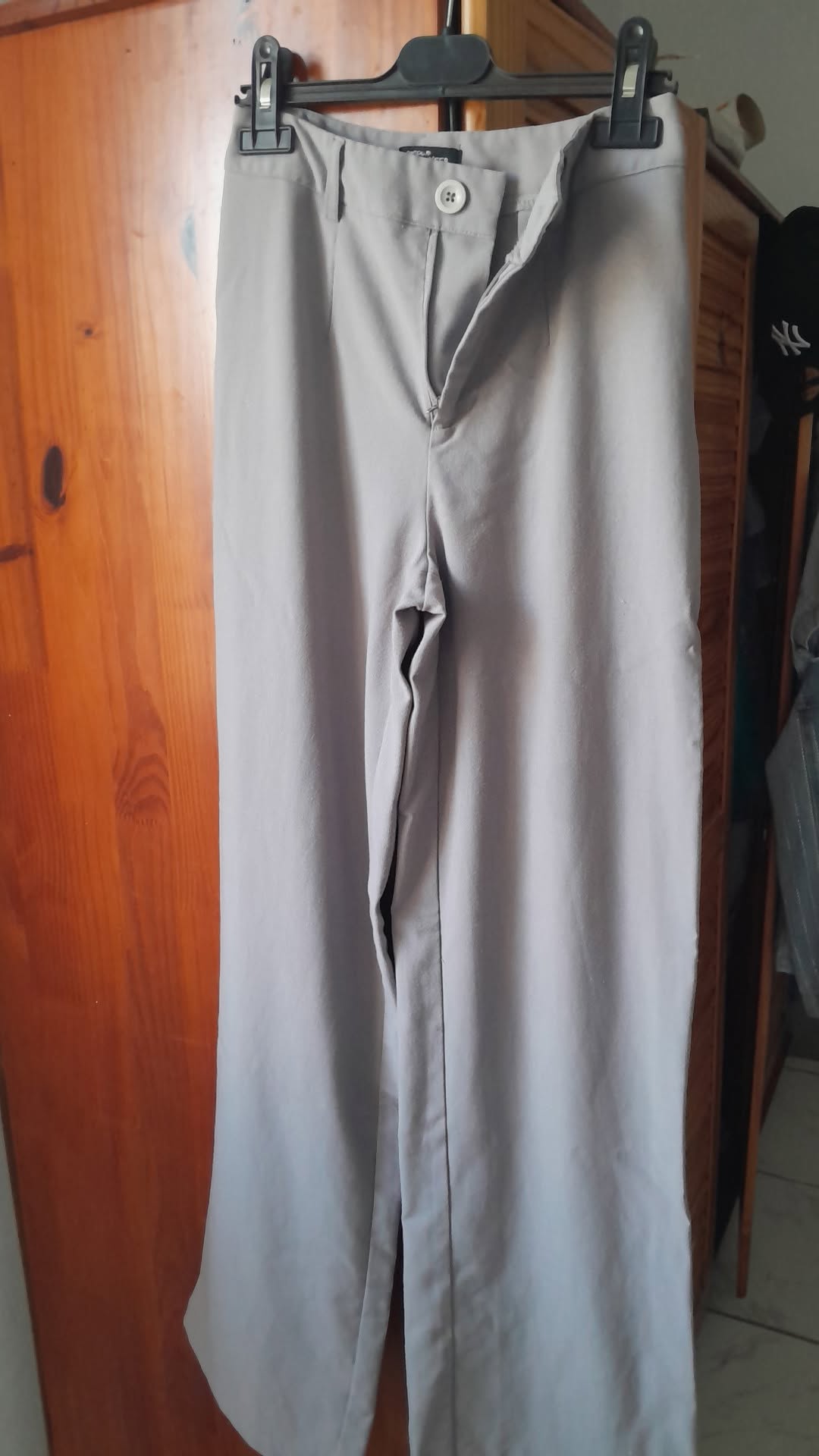 Pantalon fluide gris — Jennyfer — La Réunion