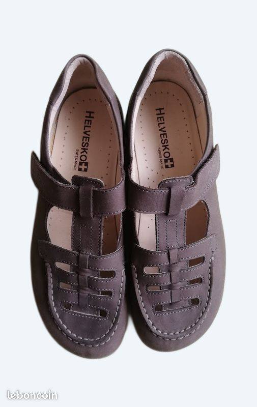 Chaussure suisse marque ELvesko cuir P39 — Chaussure Suisse marque ELvesko — La Réunion