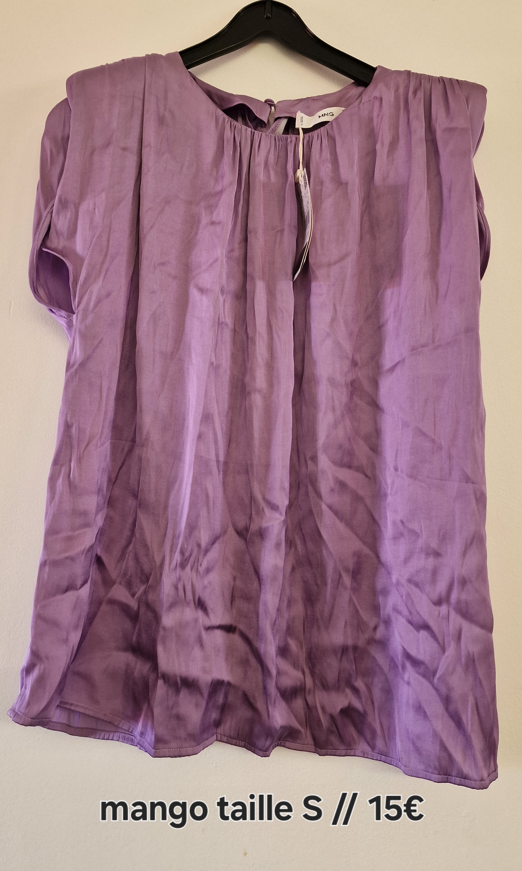 Haut femme neuf — mango — La Réunion