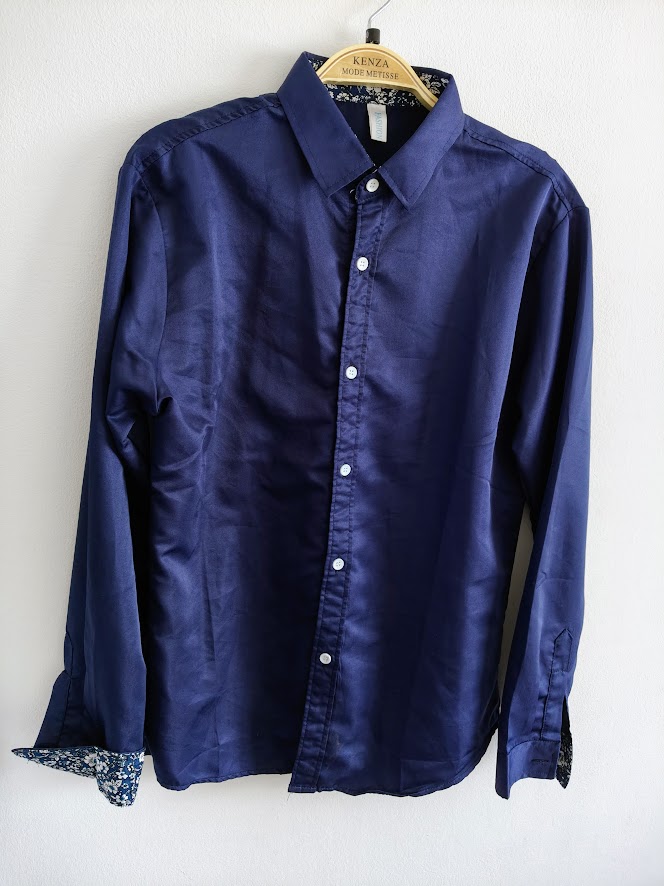 Chemise bleu marine  HOM T S NEUF — La Réunion