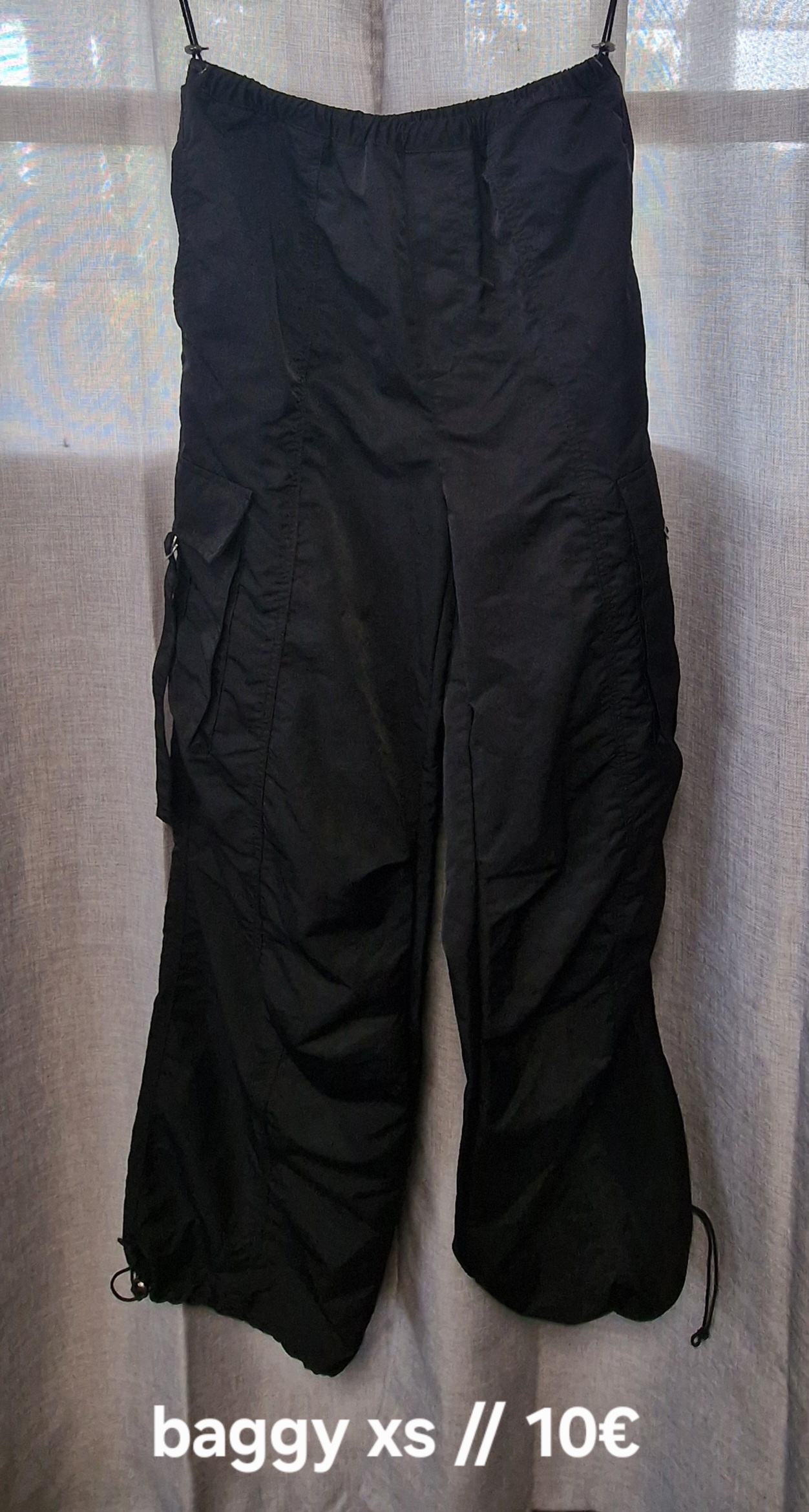 Vend pantalon baggy — La Réunion
