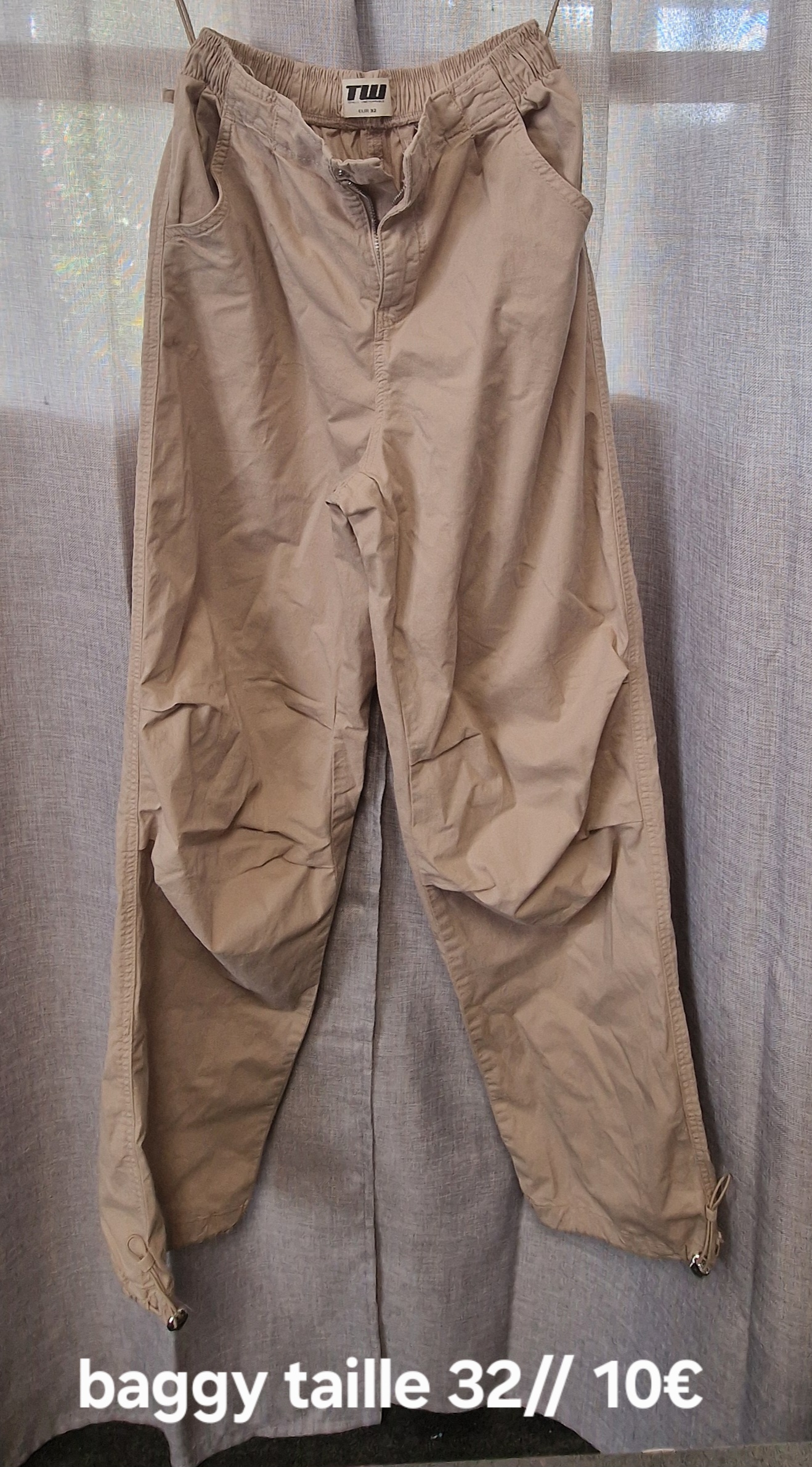 Vend pantalon baggy — La Réunion