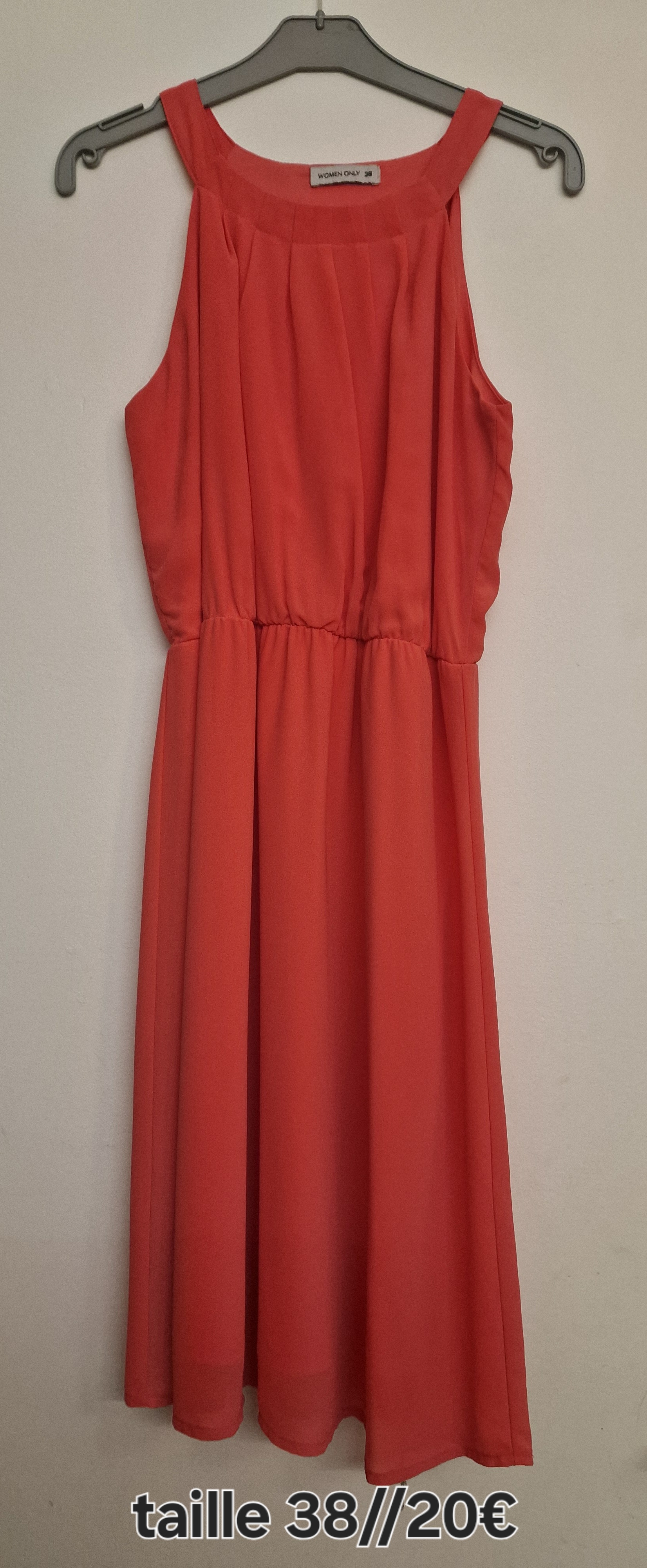 Vend robe taille 38 — La Réunion